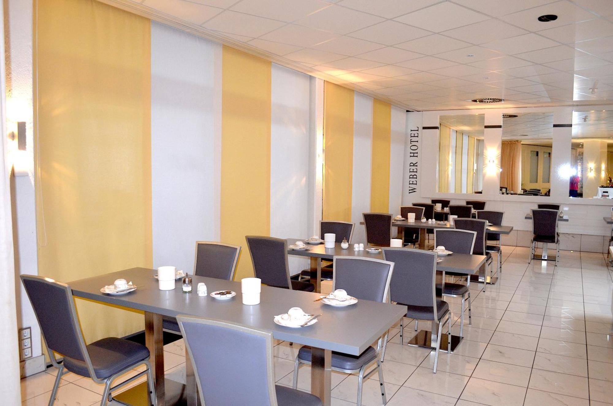 Weber Hotel MHG Kültér fotó