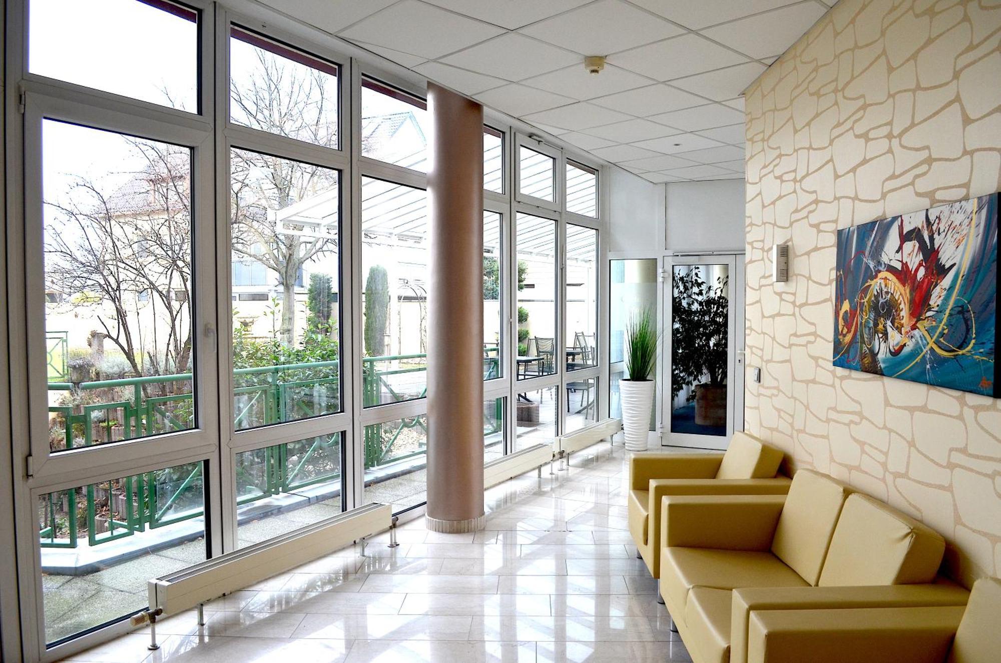 Weber Hotel MHG Kültér fotó
