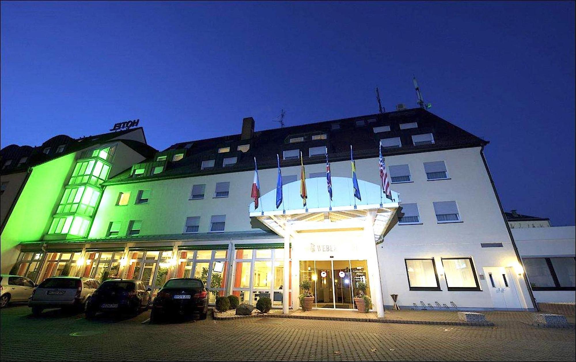 Weber Hotel MHG Kültér fotó