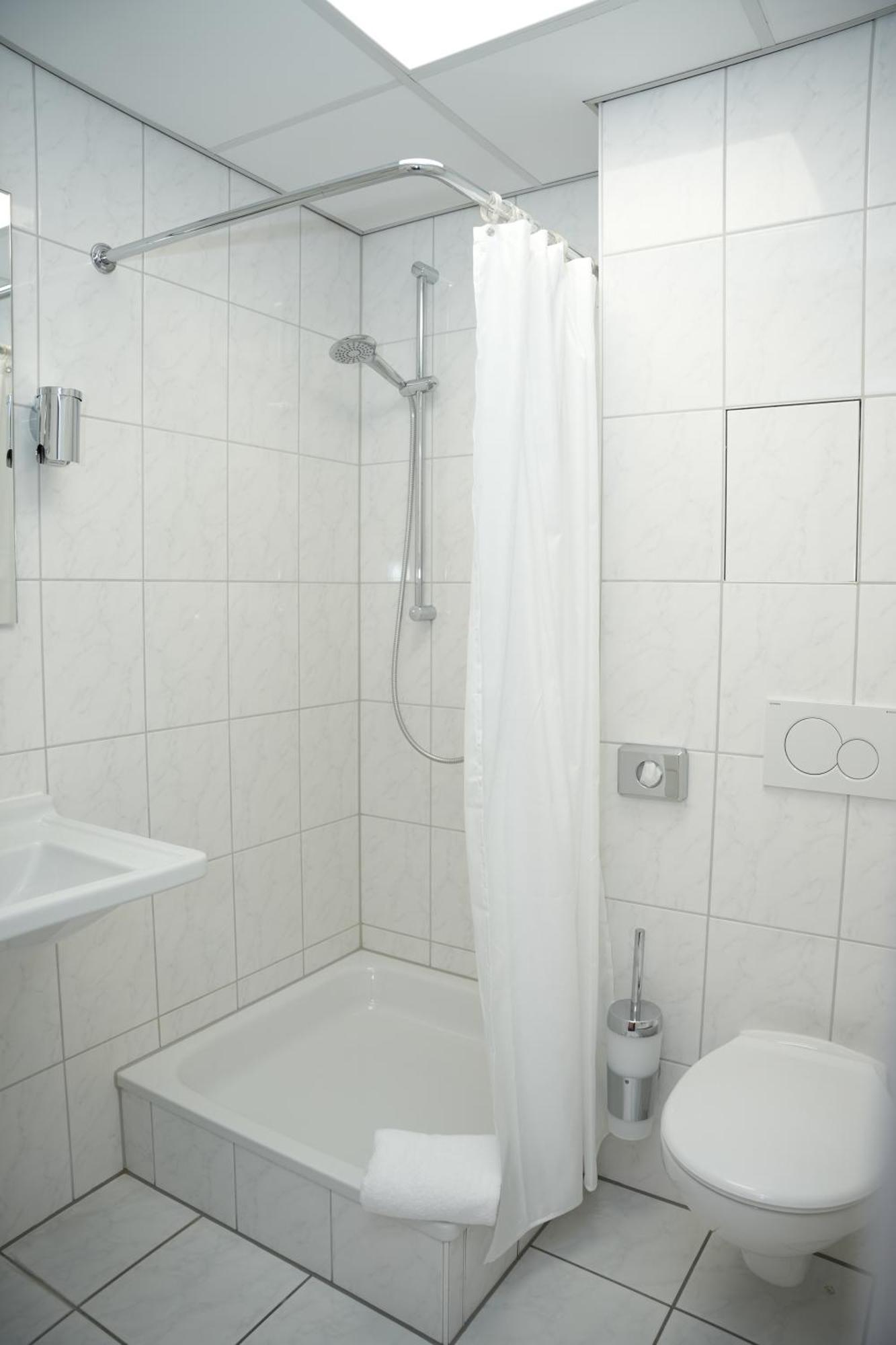 Weber Hotel MHG Kültér fotó
