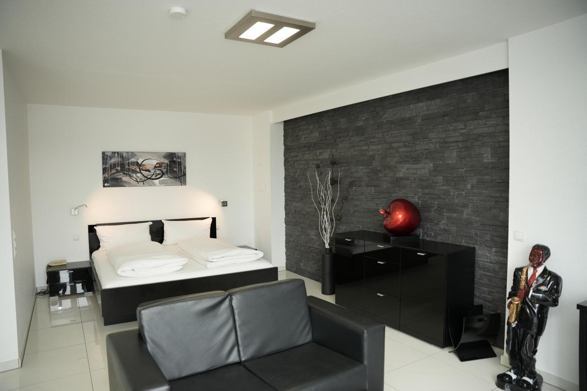 Weber Hotel MHG Kültér fotó