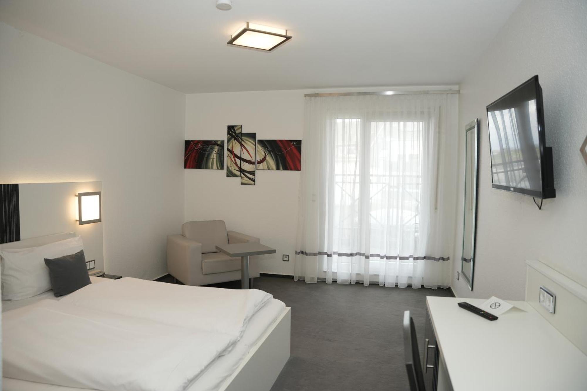 Weber Hotel MHG Kültér fotó